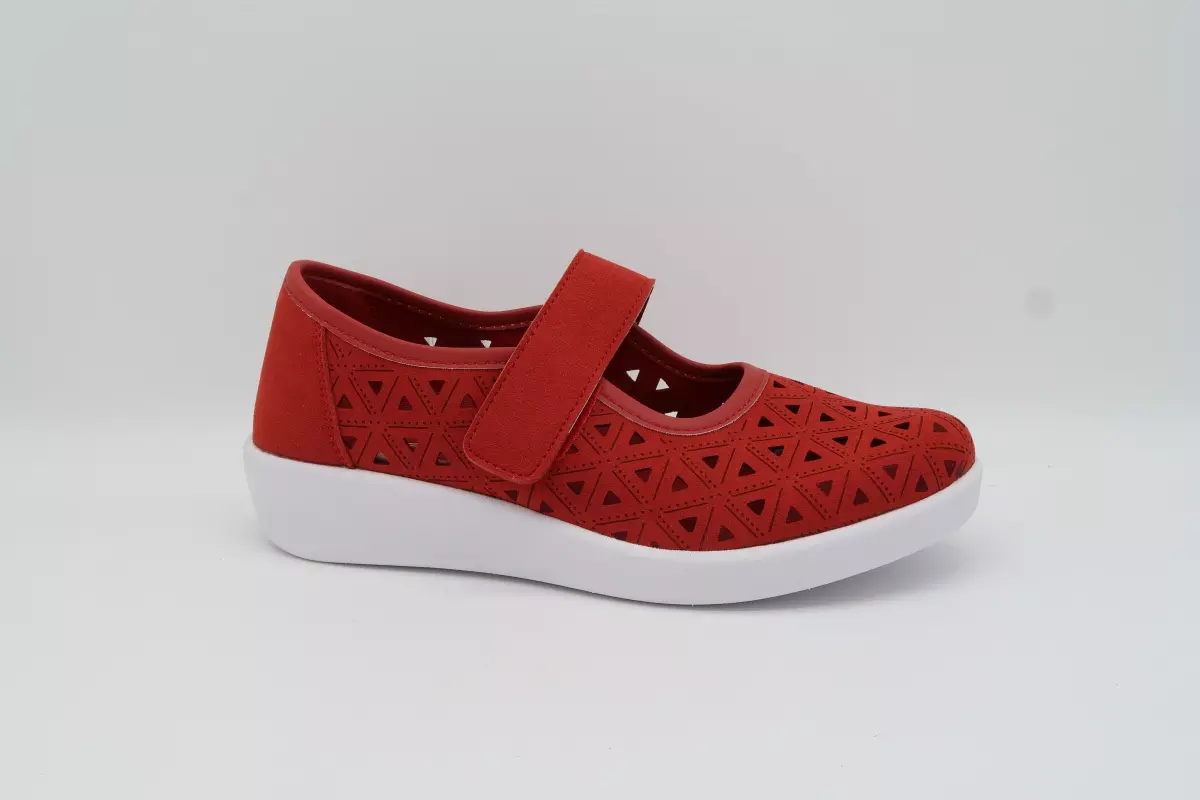 Zapatilla cuña media de velcro y tejido perforado | 56 rojo cutillas